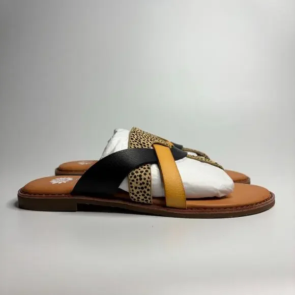 Yellow Box Wist Leather Thong Sandals in Natural - Picture 7 of 9